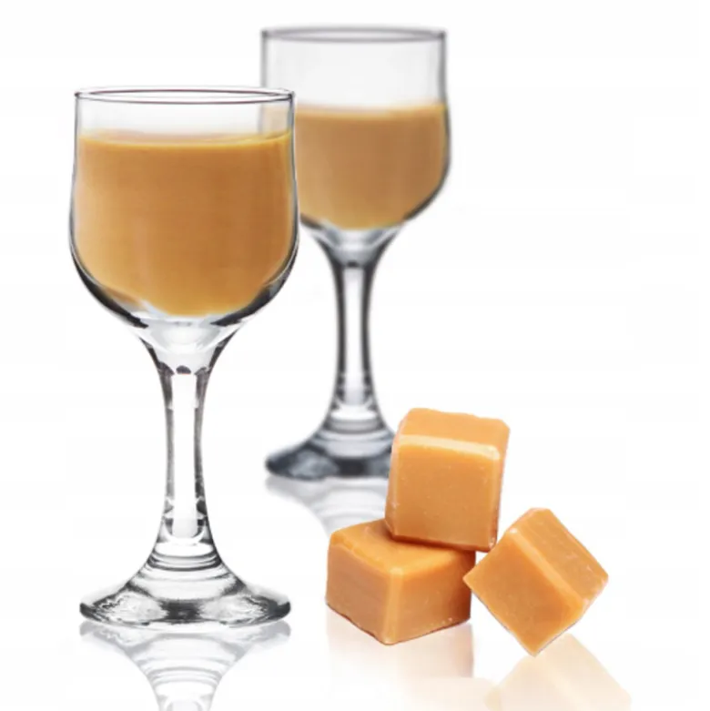 Kieliszki na nóżce 40 ml do nalewki wódki komplet 6 sztuk Glasmark