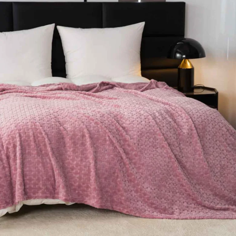 Koc różowy 160x200 cm mikrofibra Cotton World miękki ciepły pled narzuta na łóżko KHT-60