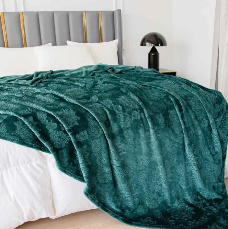 Koc 160x200 cm mikrofibra Cotton World miękki ciepły pled narzuta na łóżko zieleń butelkowa KHP-44
