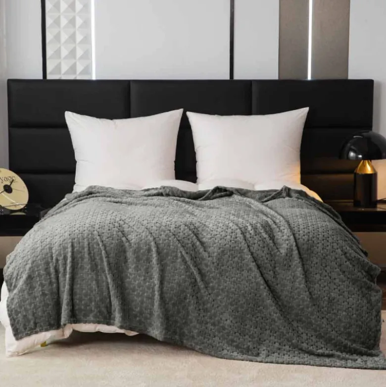 Koc 160x200 cm mikrofibra Cotton World miękki ciepły pled narzuta na łóżko beżowy KHT-58
