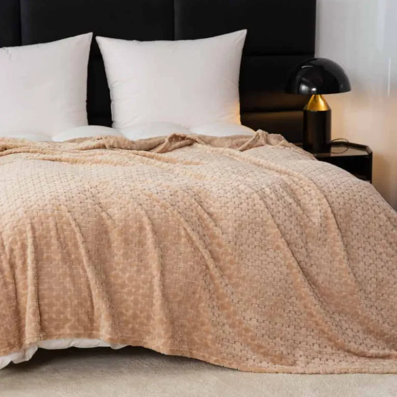 Koc 200x220 cm mikrofibra Cotton World miękki ciepły pled narzuta na łóżko beżowy KHT-56