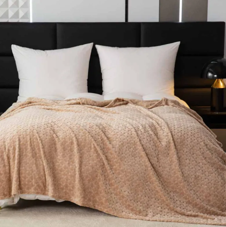Koc 200x220 cm mikrofibra Cotton World miękki ciepły pled narzuta na łóżko beżowy KHT-56