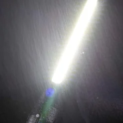Latarka taktyczna LED ładowanie USB latarka w pudełku A 3611 COB ZOOM T6