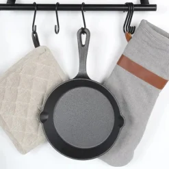 Patelnia żeliwna CAST LINE mała 15 cm na indukcje gaz ognisko Vilde