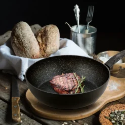 Patelnia głęboka z powłoką marmurową duża 32 cm WOK indukcja KM 4137 Kamille