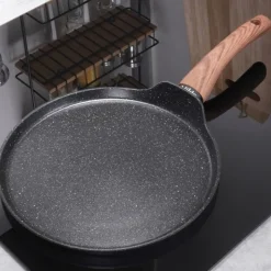 Patelnia płaska do naleśników 24 cm z nieprzywierającą powłoką granitową BLACK&WOOD Orion