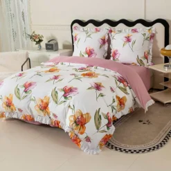 Pościel z falbanką 220x200 mikrofibra Cotton World 3 części różowa w kwiaty 2903