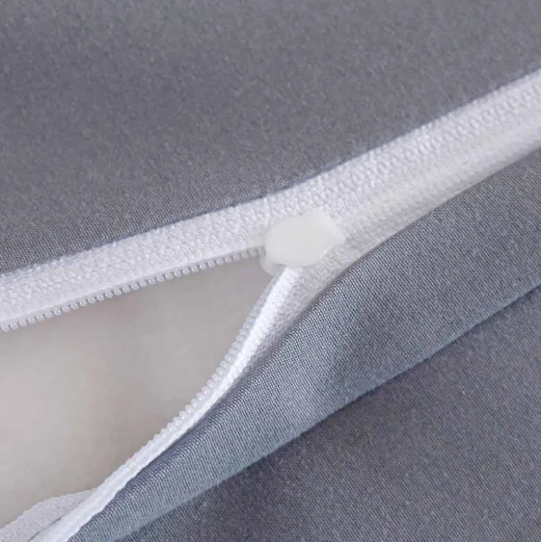 Pościel z lampasami 220x200 mikrofibra Cotton World 3 części FPD 2926