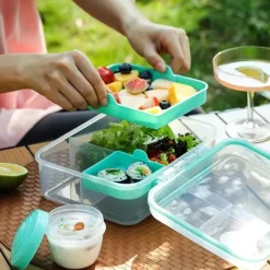 Pojemnik śniadaniowy plastikowy lunchbox GierekHoff Bento 5 komór z pojemnikiem na sos śniadaniówka na żywność GH 1106
