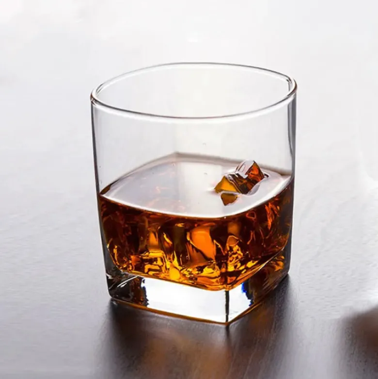 Szklanka do whisky napojów drinków 310 ml Galicja Marion