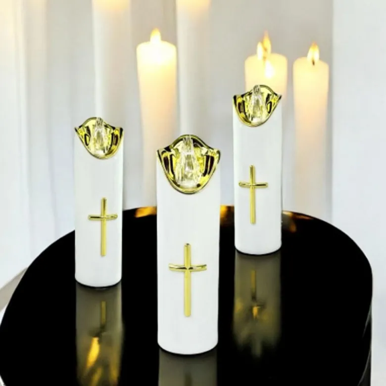 Wkład do znicza 17 cm świeczka biała LED z krzyżem białe światło Cortina Rico baterie AA