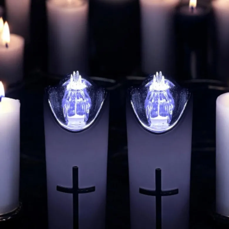 Wkład do znicza 17 cm świeczka biała LED z krzyżem białe światło Cortina Rico baterie AA