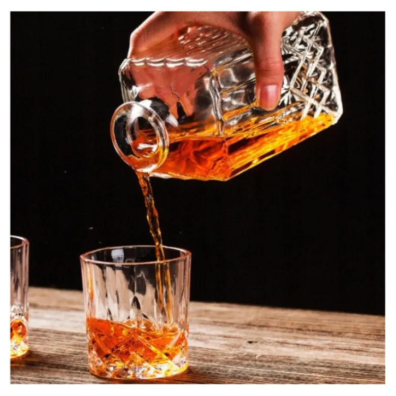 Zestaw do whisky karafka szklana 850 ml i 6 grubych szklanek 280 ml GierekHoff Royal Diamond