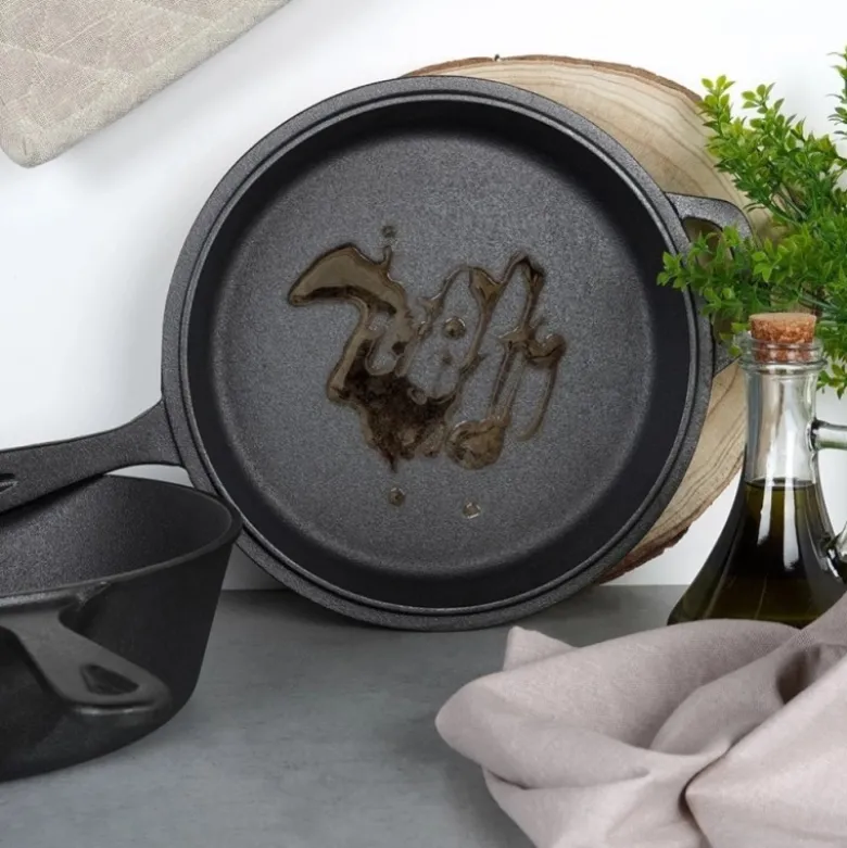 Zestaw żeliwny garnek 3.5L z patelnia 24cm z linii CAST LINE indukcje gaz ognisko Vilde
