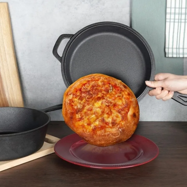 Zestaw żeliwny garnek 3.5L z patelnia 24cm z linii CAST LINE indukcje gaz ognisko Vilde